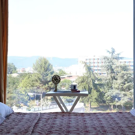 Persani Hotel Sluneční pobřeží