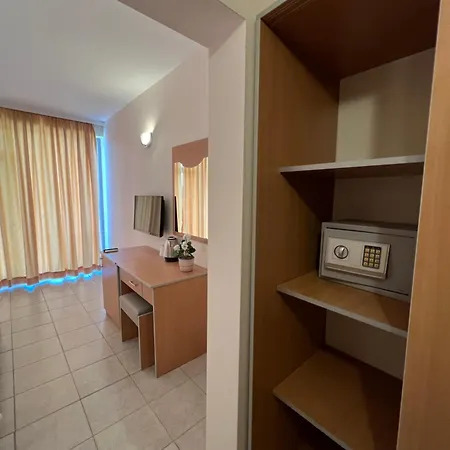 Hotel Persani Hotel-free Parking