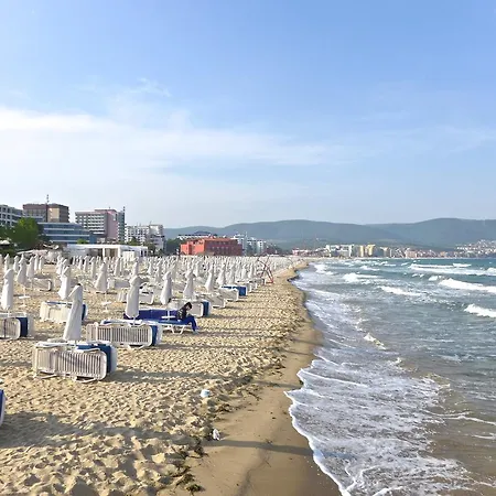 Persani Отель 2*