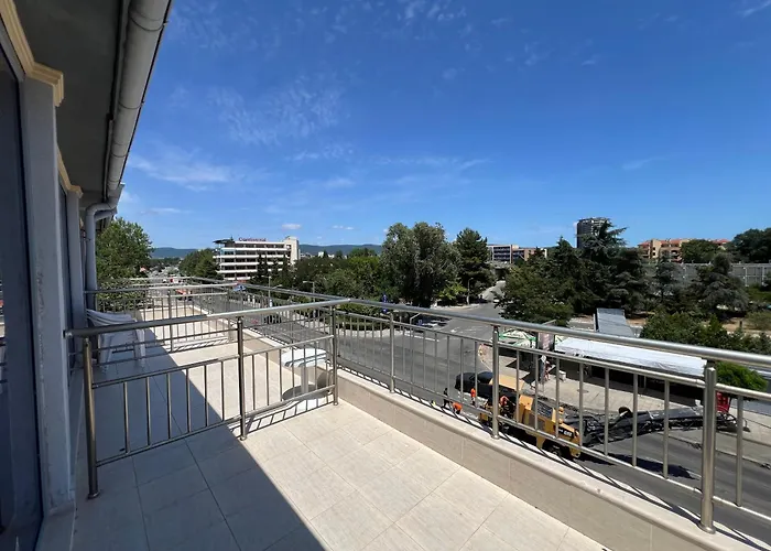 Persani ホテル サニービーチ