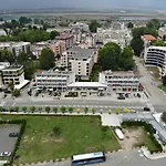 Persani
