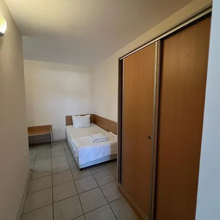 Hotel Persani Hotel-free Parking