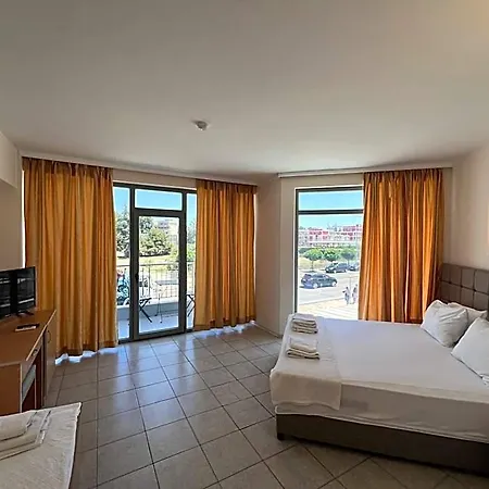 Persani Sunny Hotell 2*