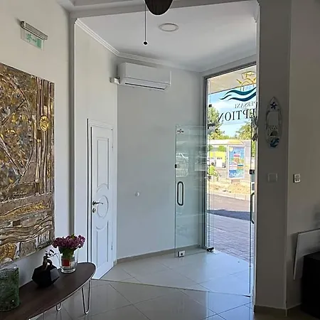 Persani Sunny Hotell Slăntjev Brjag