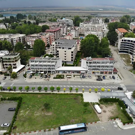 Persani Sunny