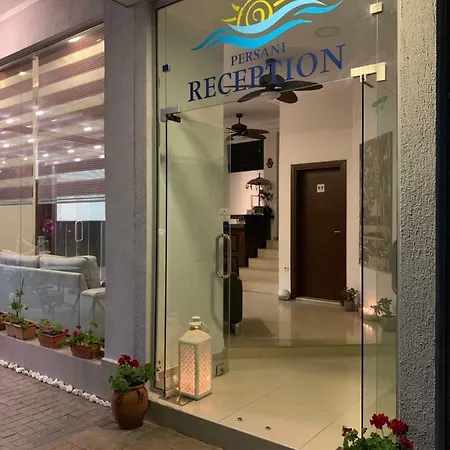 Hotel Persani Hotel-free Parking 2*