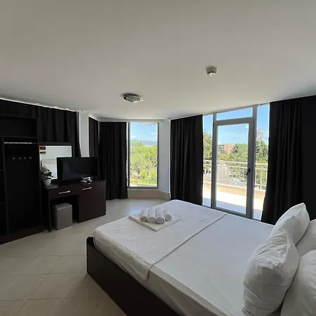 Hotel Persani Sluneční pobřeží