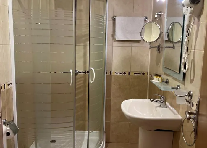 Hotell Persani Slăntjev Brjag